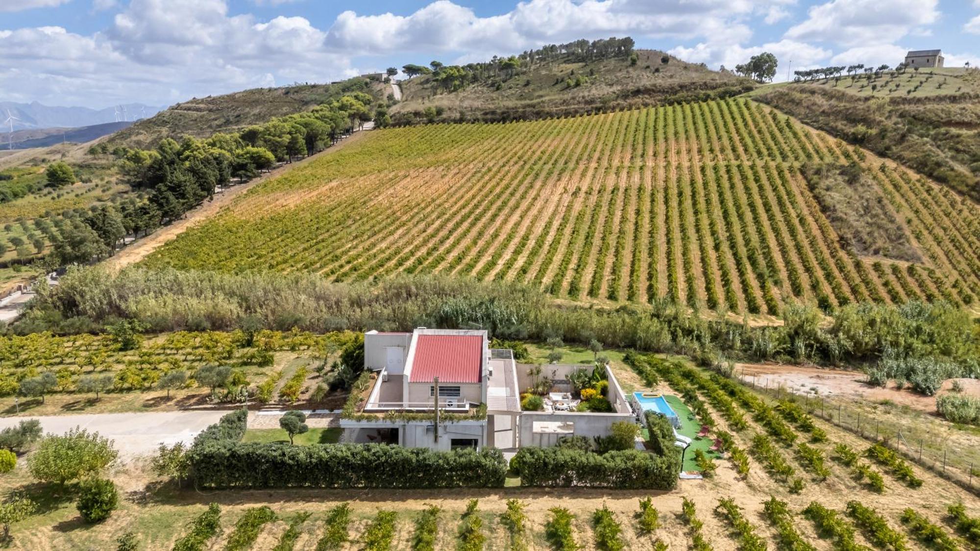 Villa Bonifato Vista Sulle Campagne E Sul Mare Siciliano Cozy House Italy Alcamo Exterior photo