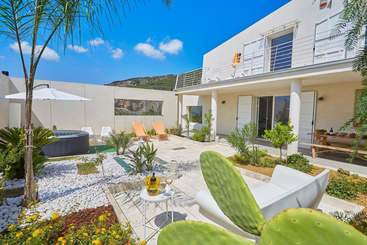 Villa Bonifato Vista Sulle Campagne E Sul Mare Siciliano Cozy House Italy Alcamo Exterior photo